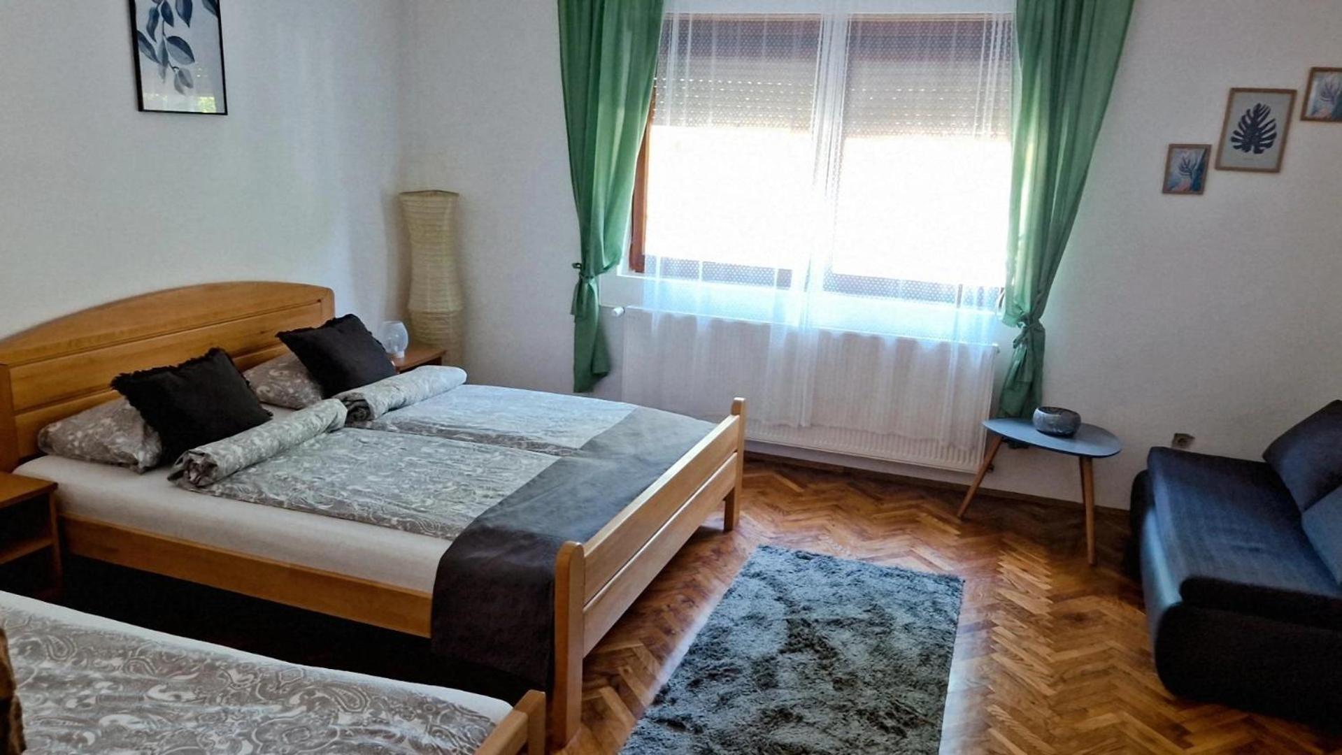 House Dado Hotel Jezerce Luaran gambar