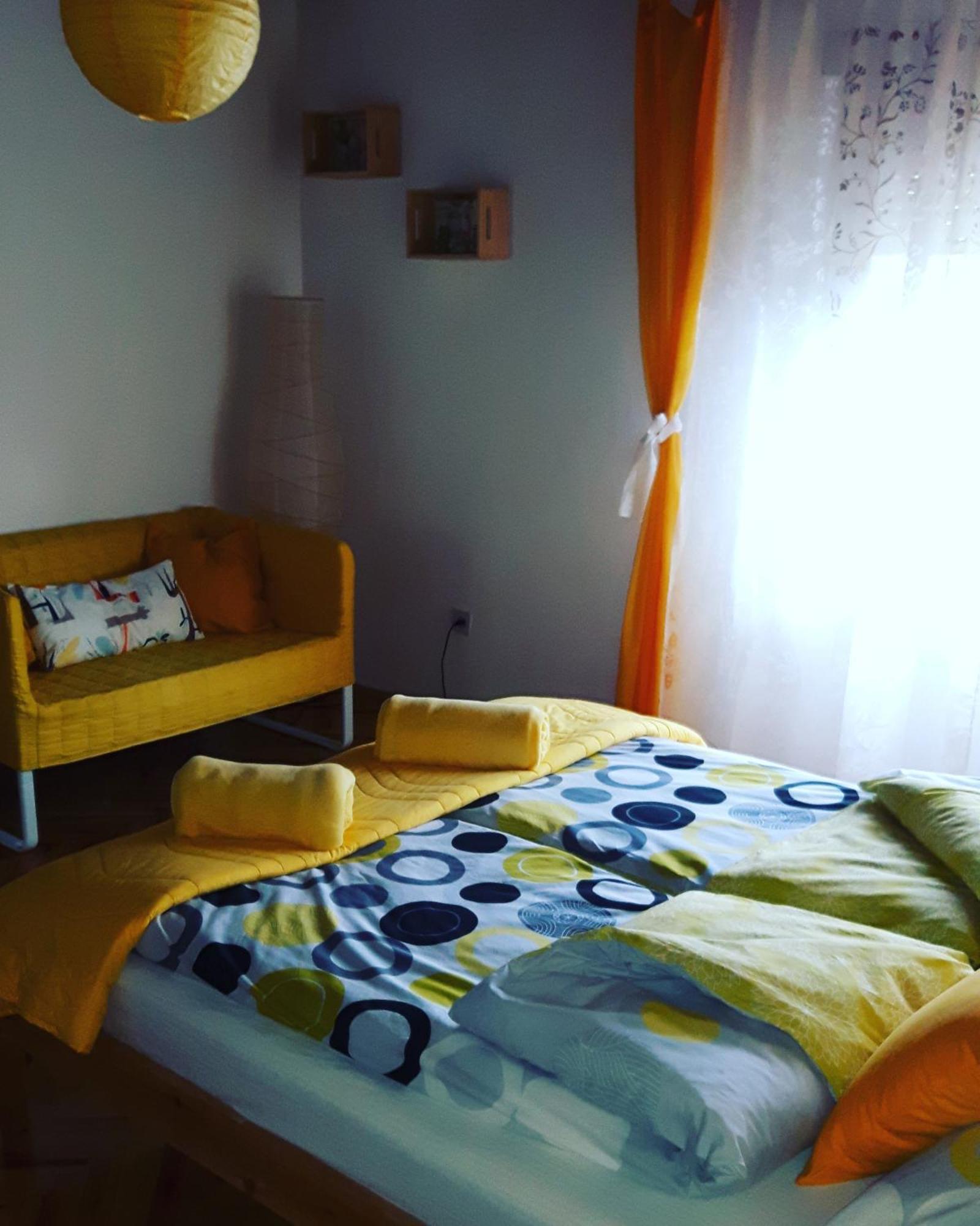 House Dado Hotel Jezerce Bilik gambar