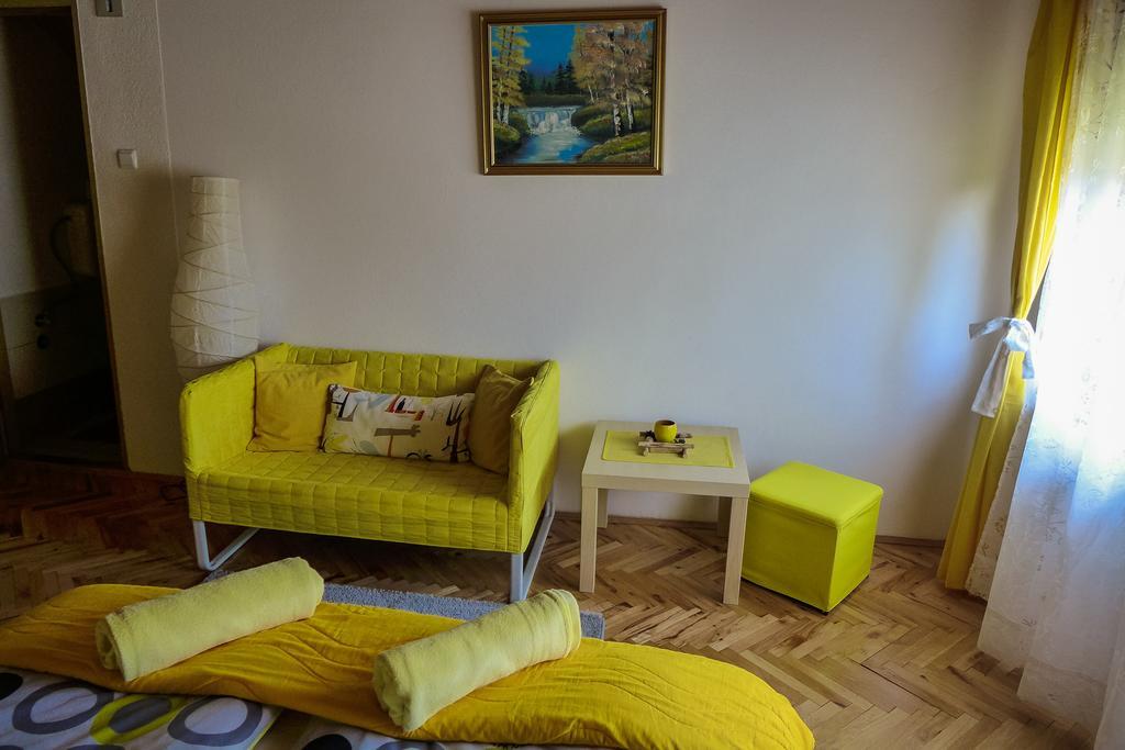 House Dado Hotel Jezerce Luaran gambar